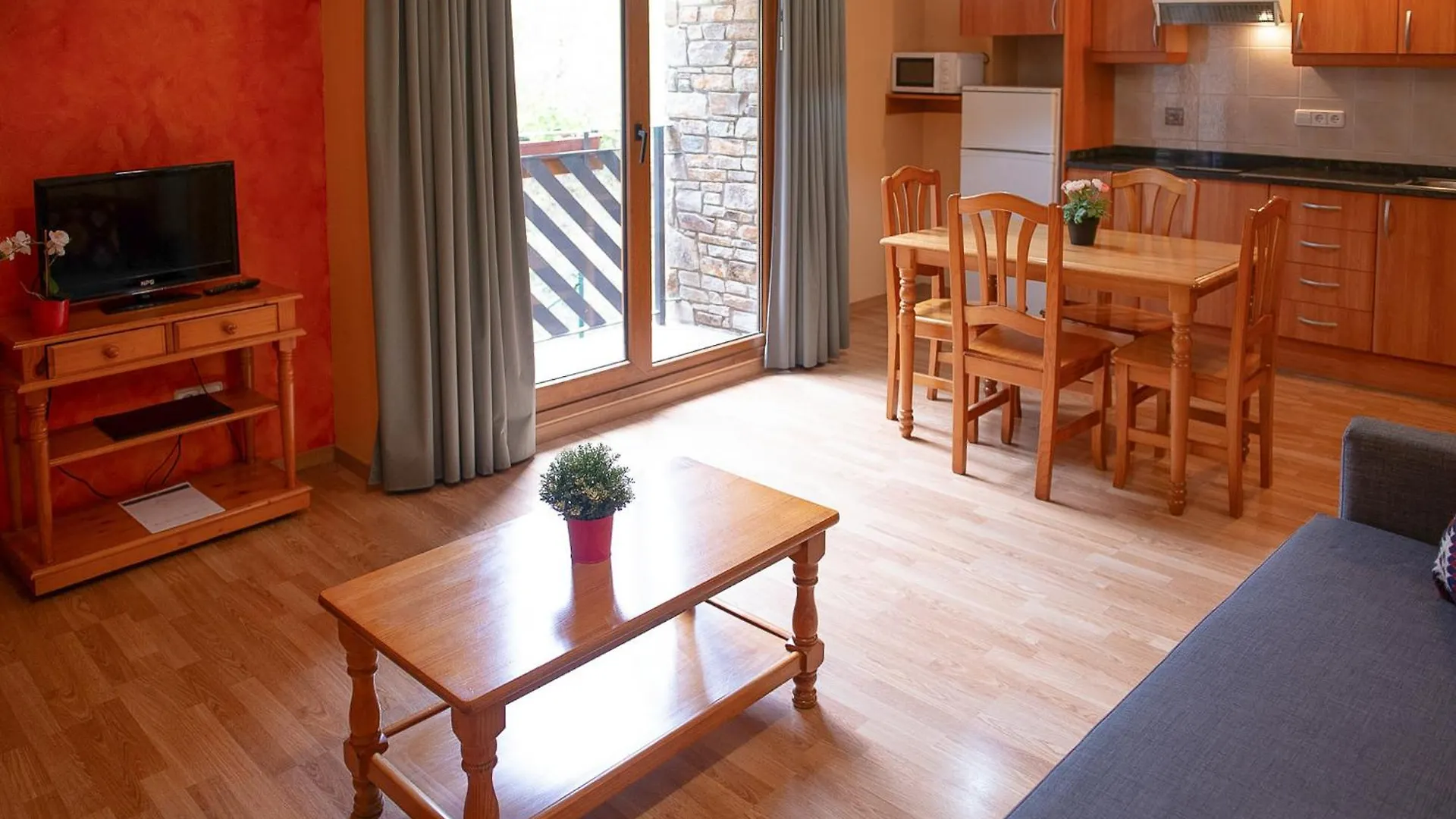 Vista Arinsal Apartments Andorra