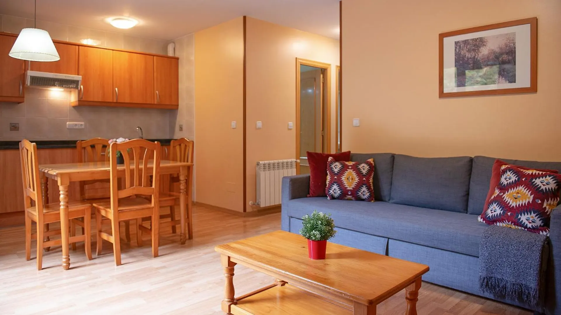 Vista Arinsal Apartments Aparthotel
